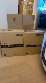 Hot Toys Batman DX12 & DX02, 送 Selina Kyle special edition