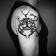 OhMyTat 科爾努諾斯 Cernunnos 刺青圖案紋身貼紙 (2 張)