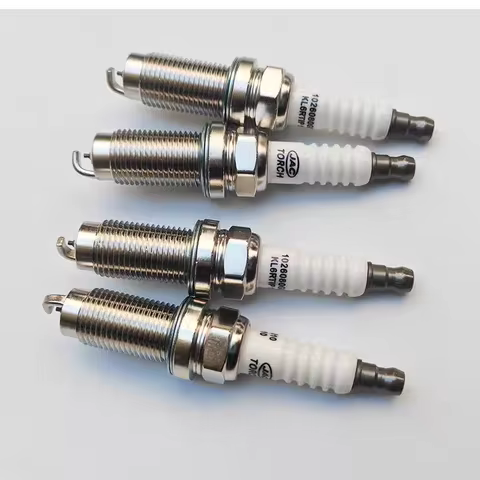 4pcs/lot 1026080GG010 Spark Plug for JAC J3 J4 J5 J6 SEI2 SEI3 spark stone