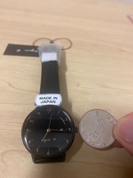 全新 正貨 agnès b.  Agnes b women watch 女裝皮帶手錶 30mm（精工 seiko ）made in Japan