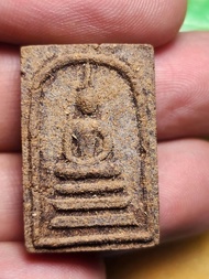 พระสมเด็จวัดบุญยืน เนื้อออกโซนเนื้อว่าน ปี 2516 หลวงพ่อเกษม เขมโก ปลุกเสก มวลสารสำคัญในการจัดสร้างค