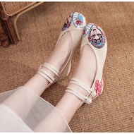 Canvas Shoes Beijing Opera Mask EmbroideredWanita - High Design, Flexible Sole, BuckleTALI - Ethnic 