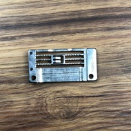 Needle Plate Plat Jarum  Y94801-N / Y94801N Mesin Jahit Overdeck Kam Yamato VF2500 DW-1350