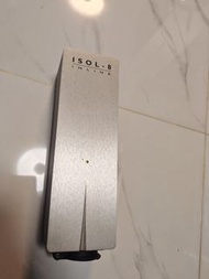ISOL-8 Inline 電源處理器