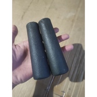Federal commuter bike hand grip