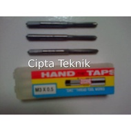 Hand tap SKC M3 x 0.5 Handtap SKC M3x0.5 Metric Thread Tap Standard M3 x 0.5 for Bolt holes M3 Pitch