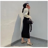 Scuba Span Skirt 7/9 Women's highwaist Skirt