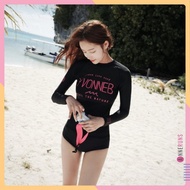 Women's 2-Piece Bikini Beach Swimsuit (1 Set Ao Dai and Panties) Voneban II Annerun Vietnam