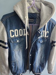Denim Jacket with Hood，假兩件連帽牛仔外套