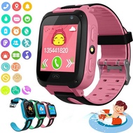 ราคาต่ำสุด Kids smart watch V4 นาฬิกาเด็ก ใส่ซิมโทรฯได้ พร้อม GPS กันน้ำ IP67 ติดตามตำแหน่ง และไฟฉาย Q9