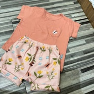 Preloved MOOI POCKET TEE SET For Girls SIZE 1Y