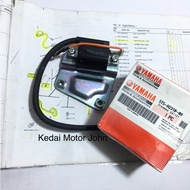 Yamaha RXZ Original Plug Coil with Bracket (5T5-H2310-09)