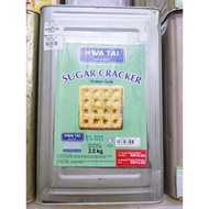 &lt; Tin Biscuit&gt; 3.5kg Hwa Tai Biskut Gula Sugar Cracker 糖饼 (Tiada Cagaran Tin) Halal Ready Stock