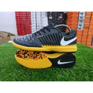 NIKE LUNAR GATO II FUTSAL