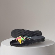 Alpombra Ladies 'Close-Toe' Lightweight indoor/outdoor native slippers for all occasions
