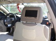 車載7吋頭枕顯示屏高清數位螢幕800*480通用頭枕顯示器兩路視頻可接DVD或數位電視盒影像觀看