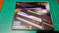 芝奇G.Skill 幻鋒戟RGB 64GB(雙通32G*2) D5-6000/CL30黑(F5-6000J3040G32GA2-TZ5RK)