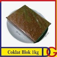 Coklat Blok Besar Silverqueen Cadbury 1kg Isi Kacang Almond dan Mede