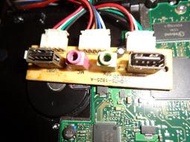 電腦機殼的前置USB與音源耳機孔