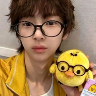 Cheap moment stuffed chicken keychain Juhoon Cortis and Zeus HLE