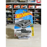 Hotwheels 57 Chevy bad card/buble