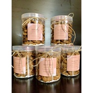 Chocolate chip famous amous cookies by icake