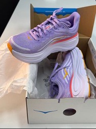 HOKA ONE ONE Bondi 9女款 紫白色