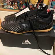 Adidas男裝平地足球鞋