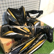 COVERSET LC135 V1 HITAM GOLD HLY