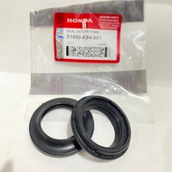 HOND CRF 150 GREY CAP SEAL 51490-K84-901