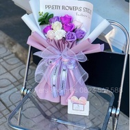 Finished product bouquet of 10 meaningful gifts