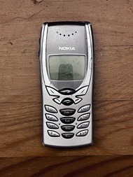 Nokia 8210 Mobile Phone