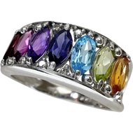 แหวนไซส์ 14 ประดับด้วยพลอยกึ่งมีค่าหลากสีและเพชร 0.02 กะรัต ทองคำขาว K18WG น้ำหนัก 3.7 กรัม สำหรับผู