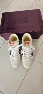 Onitsuka Tiger 白色高筒休閒鞋 37碼