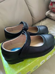 King Health School shoes 36 size