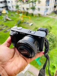 USED SONY A6400 LOOK LIKE