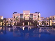 奎爾亞特貝裡香格里拉公寓酒店 (Shangri-La Hotel Apartments Qaryat Al Beri)