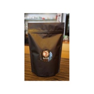 【阿里山咖啡-鄒築園】2014台灣咖啡雙料冠軍 日曬咖啡豆（半磅）