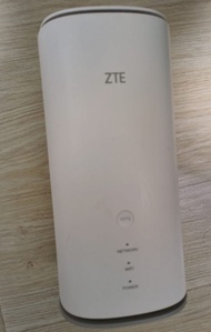 無鎖版‼️ZTE 5G高速WiFi-6路由器插SIM卡Router‼️支持香港本地SIM 直接插卡使用 4G/5G/ 鴨記卡