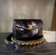 Rare Chanel Vintage 17cm Crocodile Skin Belt Bag With CC Turn Lock（With Belt）  罕有中古香奈兒鱷魚皮腰包（附原裝腰帶）