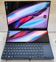 ASUS Zenbook Pro 14 Duo OLED UX8402ZE