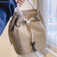 Rebecca Minkoff Blythe Backpack 荔枝紋 真皮後背包  水桶後背包  3way