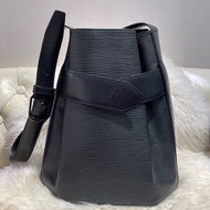 LV EPI Bucket 中古包
