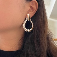 •Duchess• MONET銀色弧度大垂圈耳環
