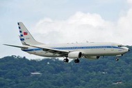Q版 波音737-8AR 中華民國 空軍一號 (請先聯繫確認存貨)