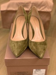 ✨99% NEW ✨GIANVITO ROSSI GIANVITO 70' SUEDE PUMPS
