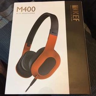 KEF M400