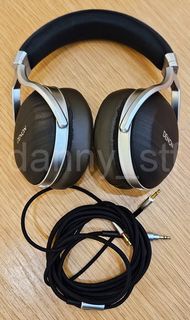 旗艦音質之選👍🏻DENON AH-D5200 天然斑馬木外殼封閉式耳機 Premium over-ear Headphones 媲美 Focal