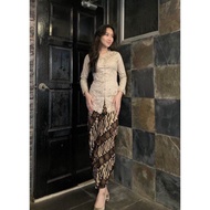 🔥ONE SET🔥KEBAYA NYONYA INDONESIA+ KAIN PARIO( FREE BUCKLE)☑️ KEBAYA NYONYA ENCIM ☑️ KEBAYA MODERN☑️K