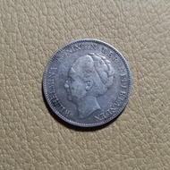 Coin perak Wilhelmina 1 Gulden tahun 1929. Berat 9.81 gram. Harga 110.
